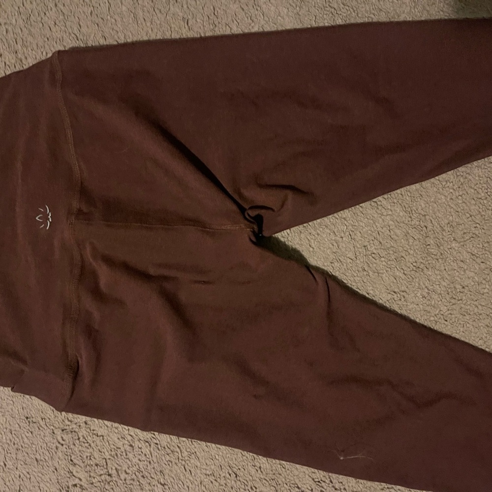 Beyond Yoga Brown Leggings - Picture 3 of 6